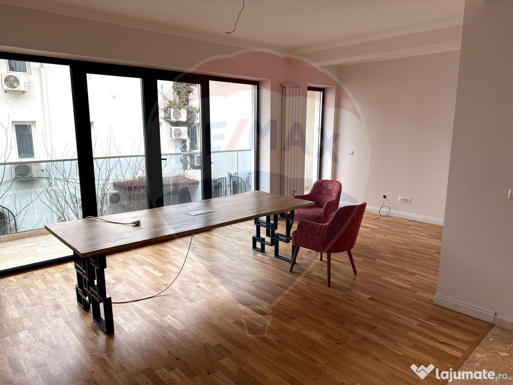 INCHIRIERE Apartament cu 3 camere in zona Barbu Vacarescu