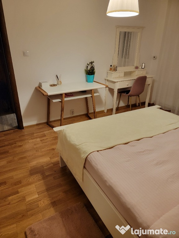 De Vânzare – Apartament Decomandat 2 Camere, 58 mp, Etaj 2, Sos. Arcu