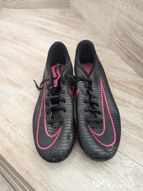 Ghete fotbal Nike mercurial mărimea 41!