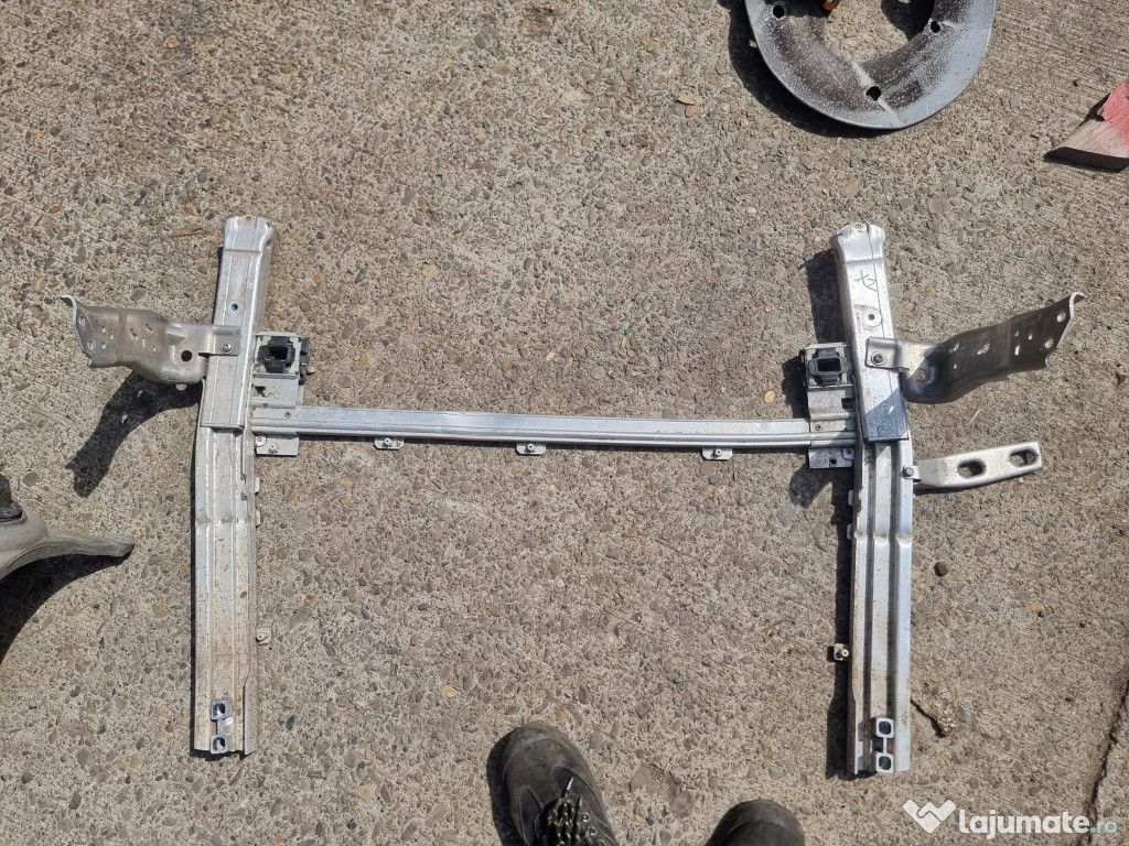 Bandou aripa dreapta spate Renault Captur 2015