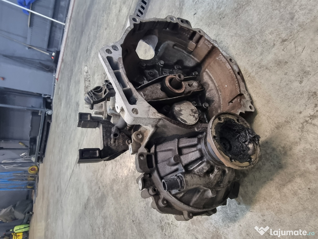 Grila proiector stanga Land Rover Freelander 2 2007