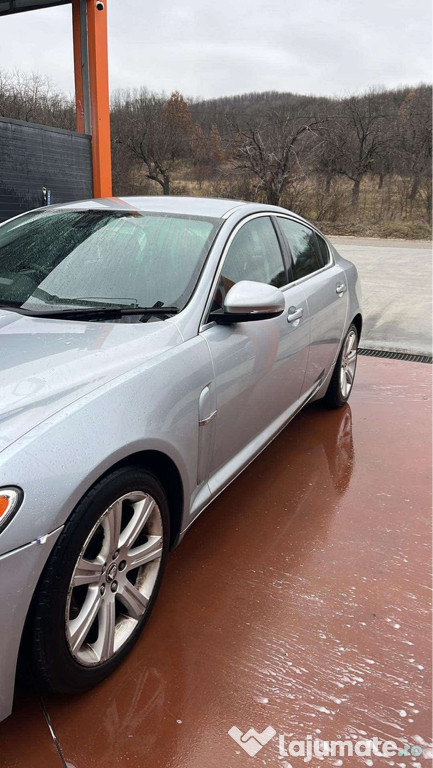 Dezmenbrez jaguar xf