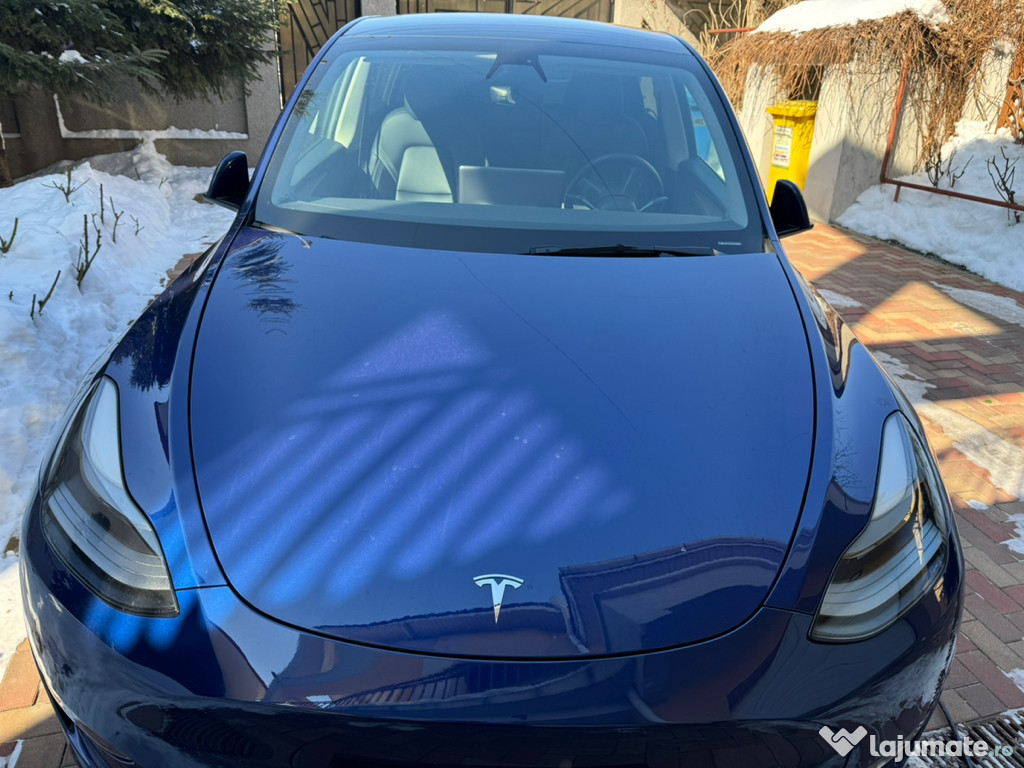 TESLA Y LONG RANGE 4*4 , 2 motoare