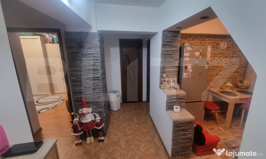 Apartament 3 camere, decomandat, 54 mp utili, Bresti zona Pr