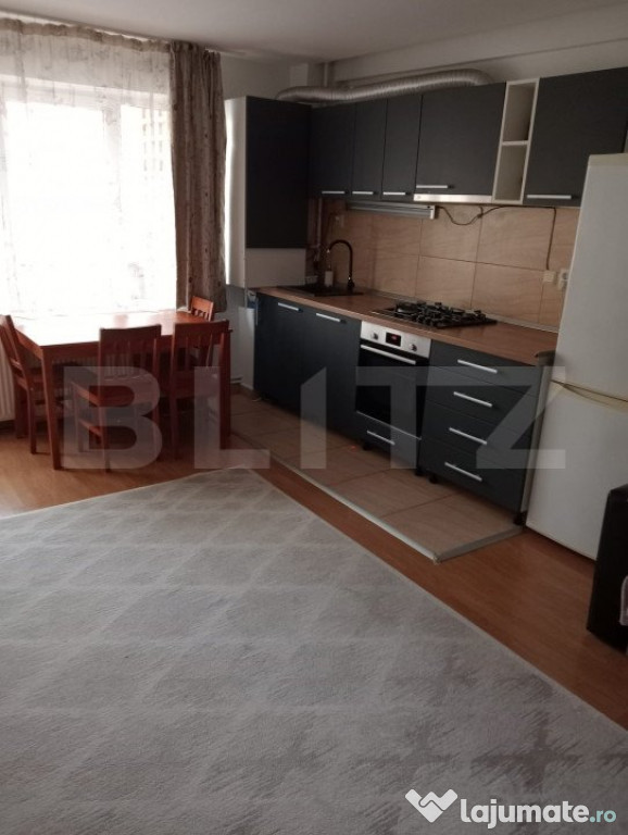 Apartament 2 camere decomandate, cu balcon si parcare, la ch