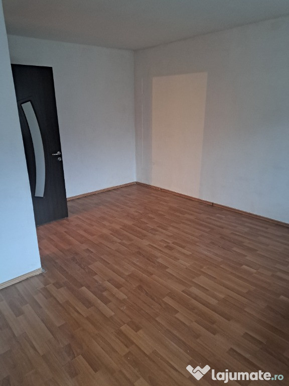 Apartament 2 camere Otopeni la 5 minute de școală