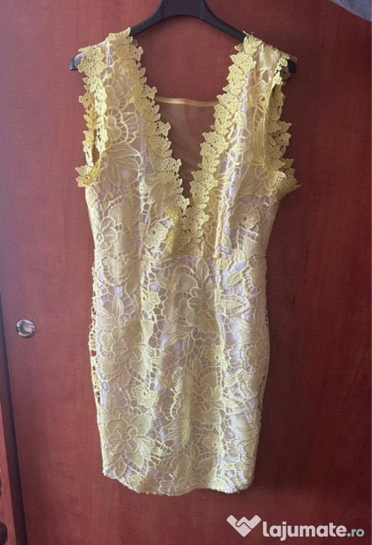 Rochie elegantă galbenă