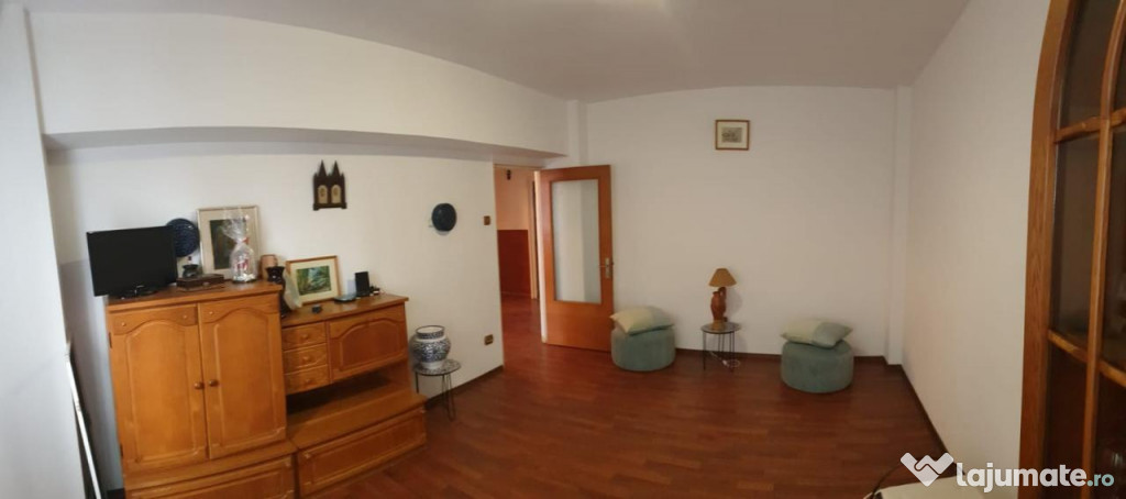 Foarte Spatios! 4 camere Cf 1, 91 mp, Calarasi - Bariera