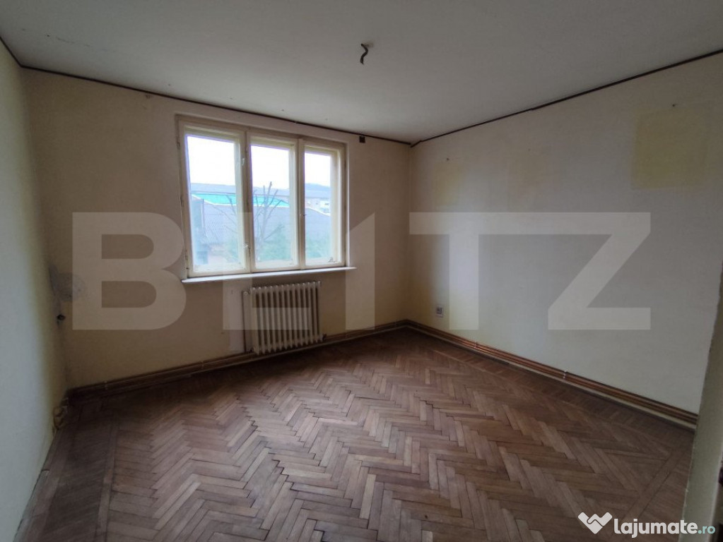 Apartament 2 camere, 44mp, zona Cugir