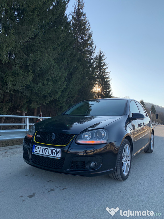 VwGolf 5 1.9 TDI 105 CP–GTI Look – Stare foarte bună