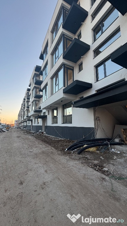 Apartamente de vânzare 3 camere–Locație excelentă, transport facil