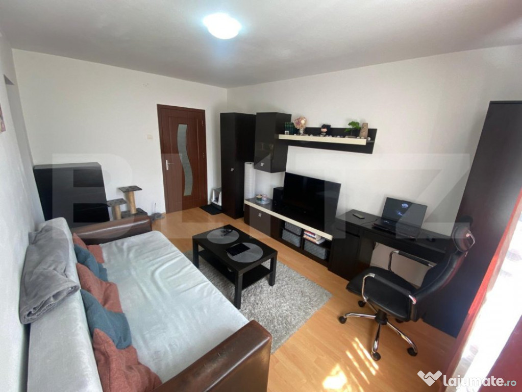 Apartament de vanzare cu 2 dormitoare, 37 mp, zona Manastur