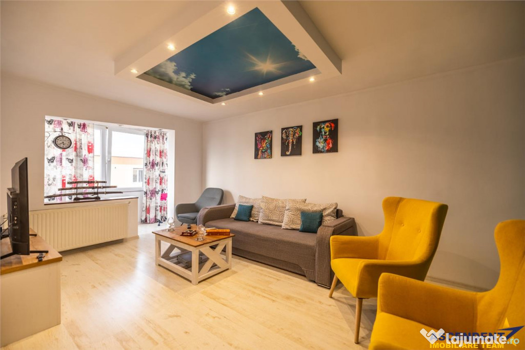 TUR 3D! Decomandat, elegant, renovat, mobilat si echipat,Tra