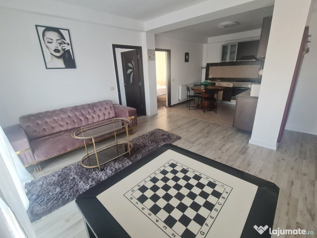 Apartament 3 camere, decomandat, in apropierea Promenada Mal