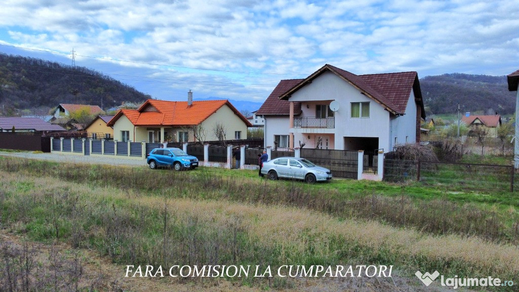 BUJORENI - CASA CU SPATII GENEROASE