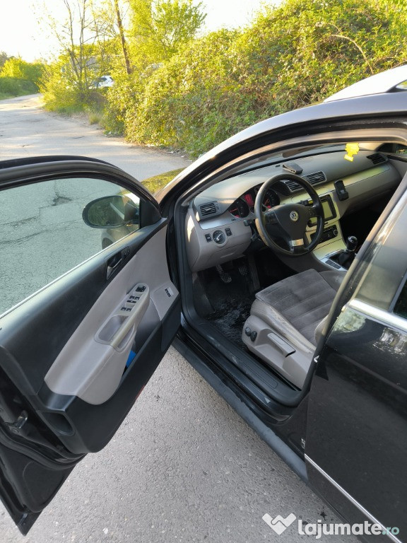 Vând Volskwagen Passat