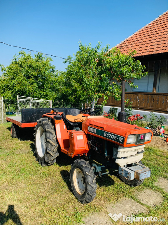 Vând Tractor Kubota B-1705 M 17,5 CP