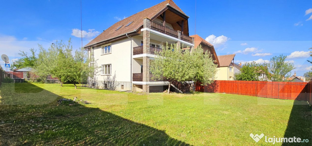 Casa de vanzare- ideal pentru clinica, pensiune sau sediu fi