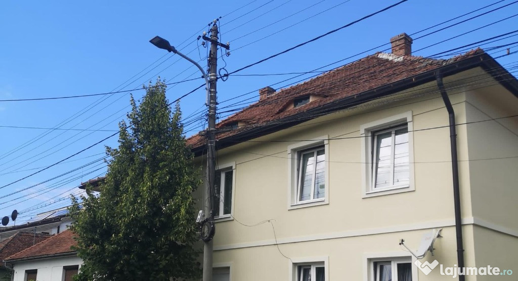 Apartament 5 camere la casa str. Hipodromului