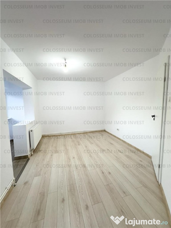 COLOSSEUM: Garsoniera renovata bloc apartamente Racadau