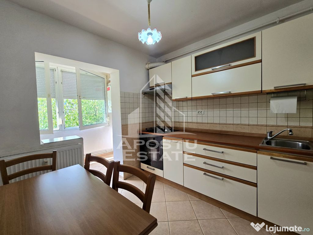 Apartament cu 2 camere, etaj intermediar, zona Aradului
