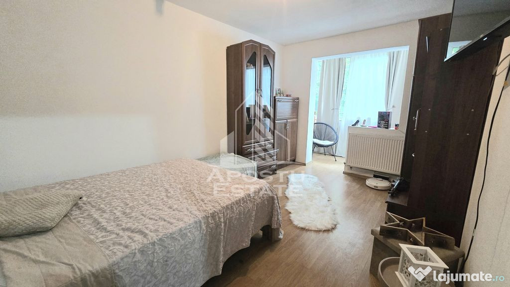 Apartament cu o camera, etaj intermediar, centrala propri...