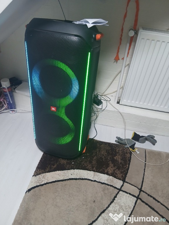 Urgent se vinde jbl party box 710