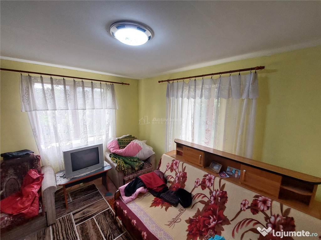 Casa tip Parter, 90 mp, 4 camere, teren 726 mp, Comuna Stalp