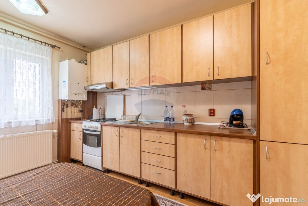 Apartament de vanzare, 4 camere, zona Zorilor