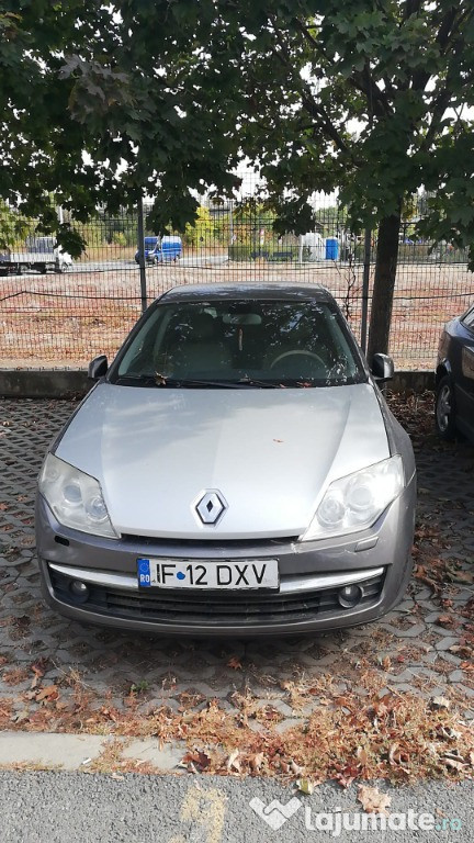 Vând Renault Laguna