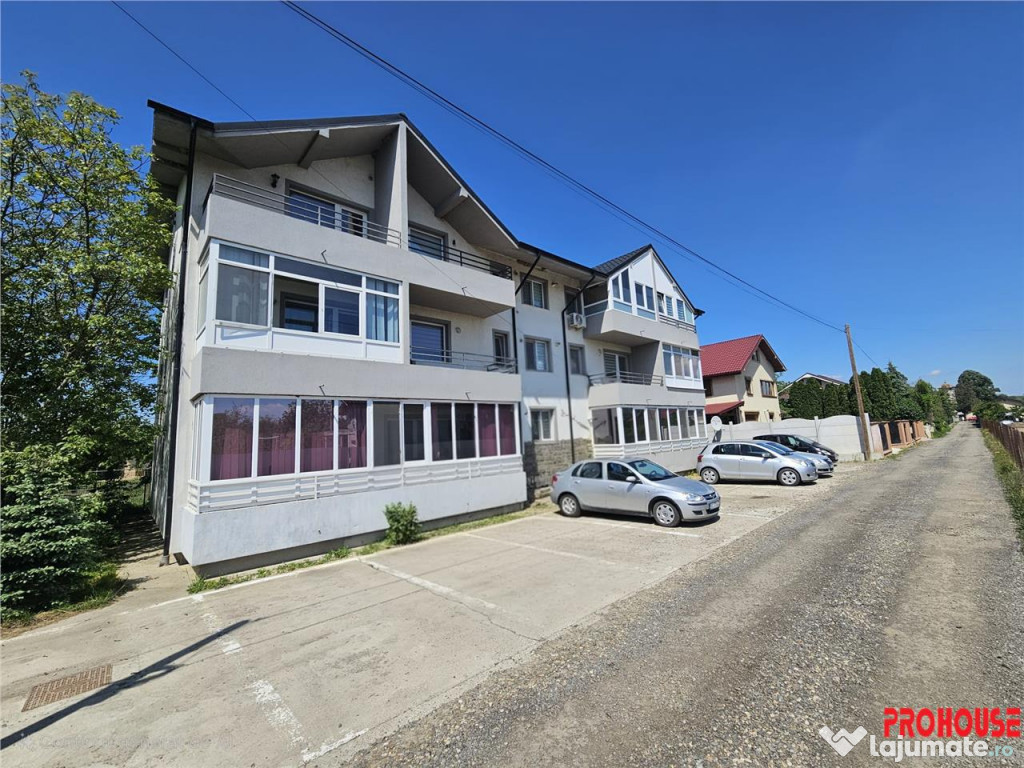 Apartament in bloc nou, mobilat, utilat, cu parcare proprie.