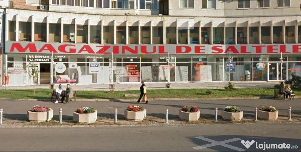 Spatiu stradal 520 mp