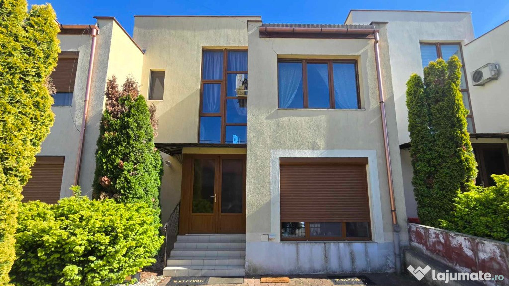 Casa 4 camere de inchiriat, Sanmartin/langa Primarie