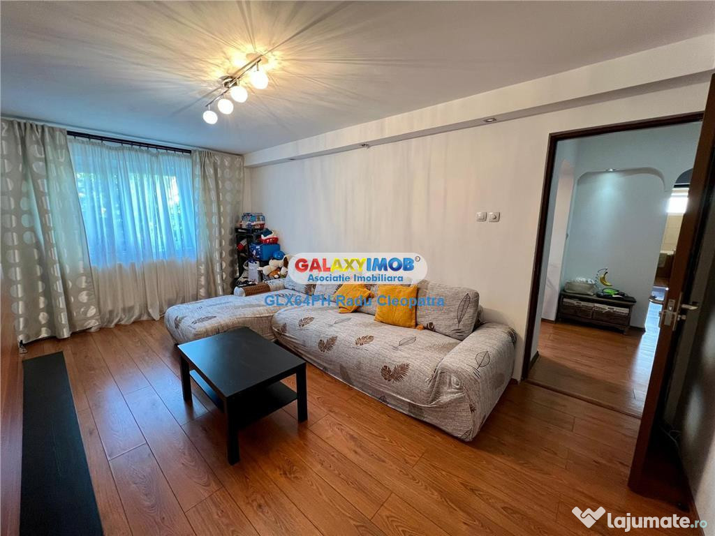 Apartament 3 camere, Ploiesti, zona Carol Davila