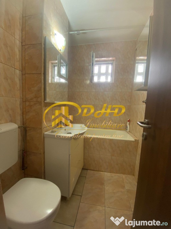 Apartament cu 2 camere situat în Tătărași