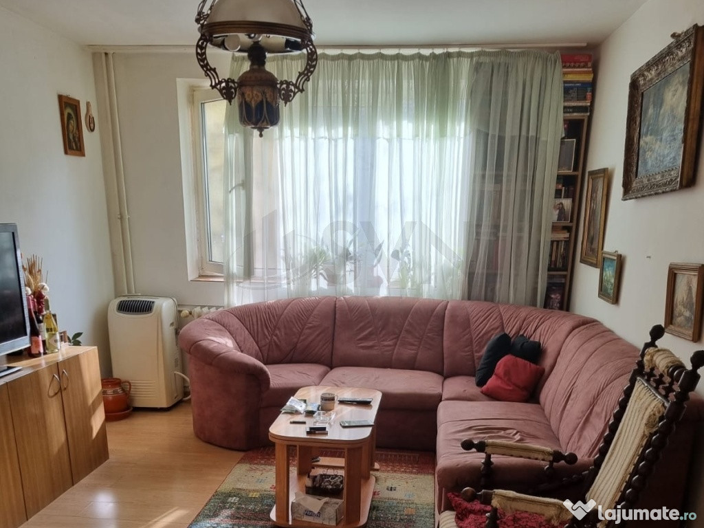Apartament 4 camere I De I Titan - Poarta 4