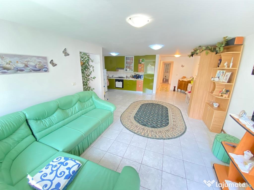CASA 3 CAMERE - SOFRONEA