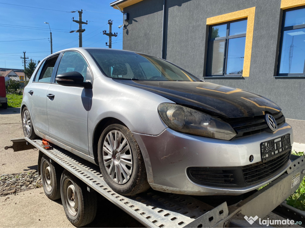 Dezmembrez golf 6