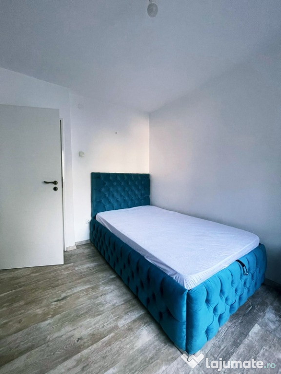 Apartament 4 camere decomandat etajul 1 bloc dupa 1982 - str. Columnei