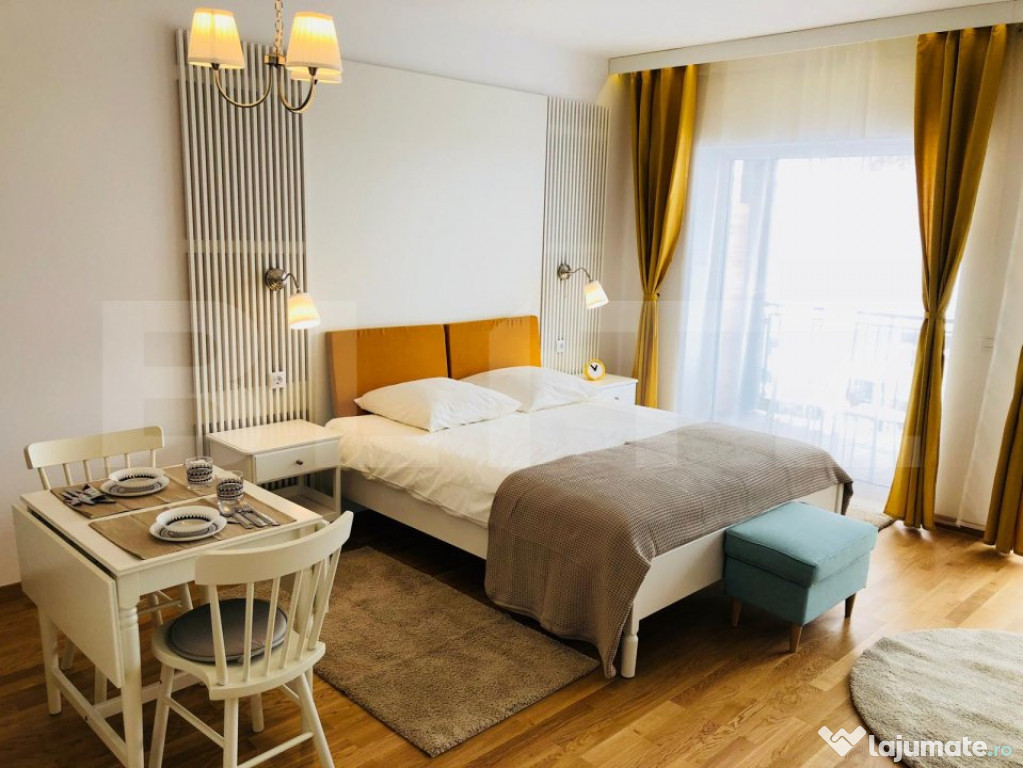 Garsonieră modernă cu vedere spre Tâmpa – gata de mutar