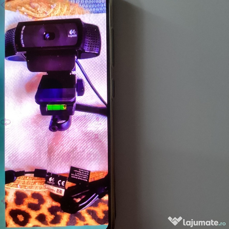 Vând cameră video Logitech