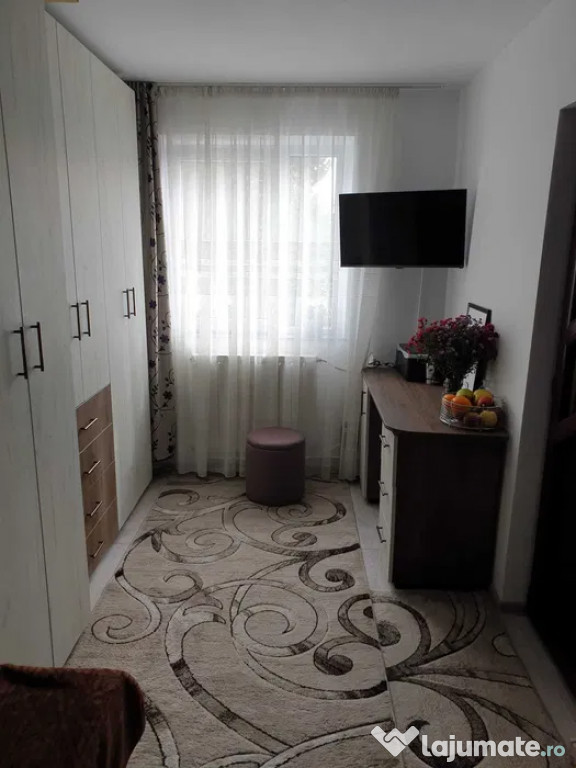 Microapartament etaj 1 - Zona Burdujeni