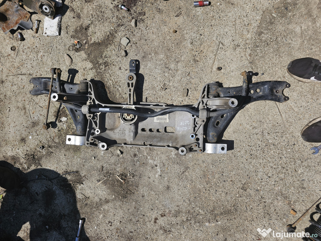 Jug motor Volkswagen Tiguan 2.0 Motorina 2013