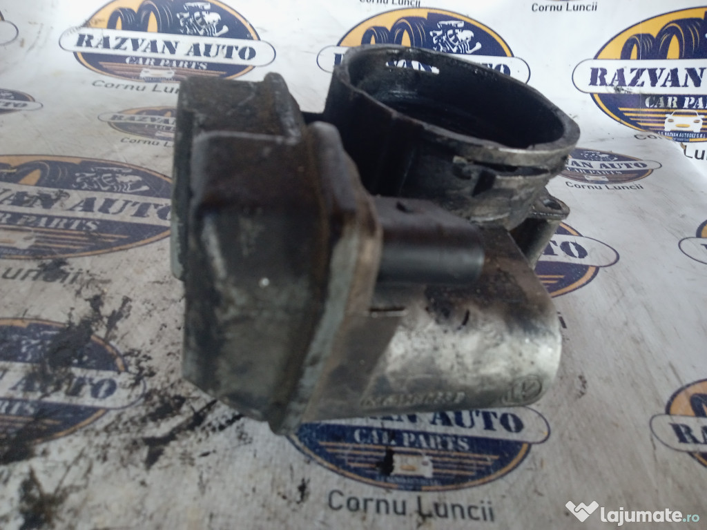 Clapeta acceleratie Volkswagen Passat B6  2.0