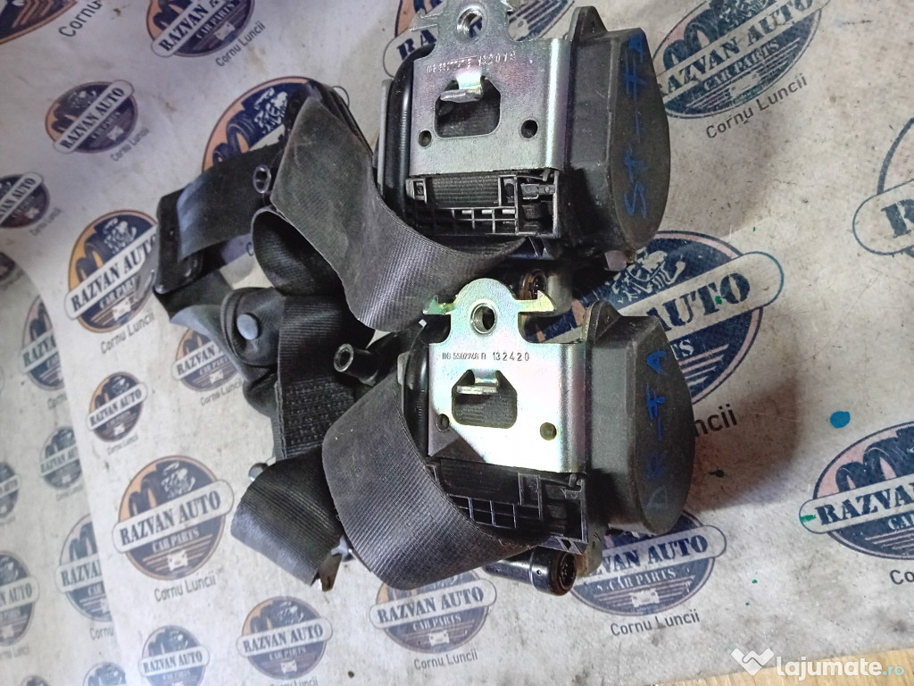 Set Centuri fata cu capsa Renault Grand Scenic 2013