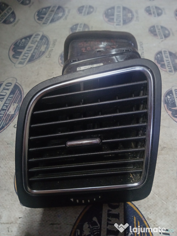 Grila ventilatie stanga Volkswagen Sharan 2012
