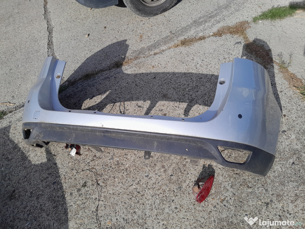 Bara spate Renault Grand Scenic 2012