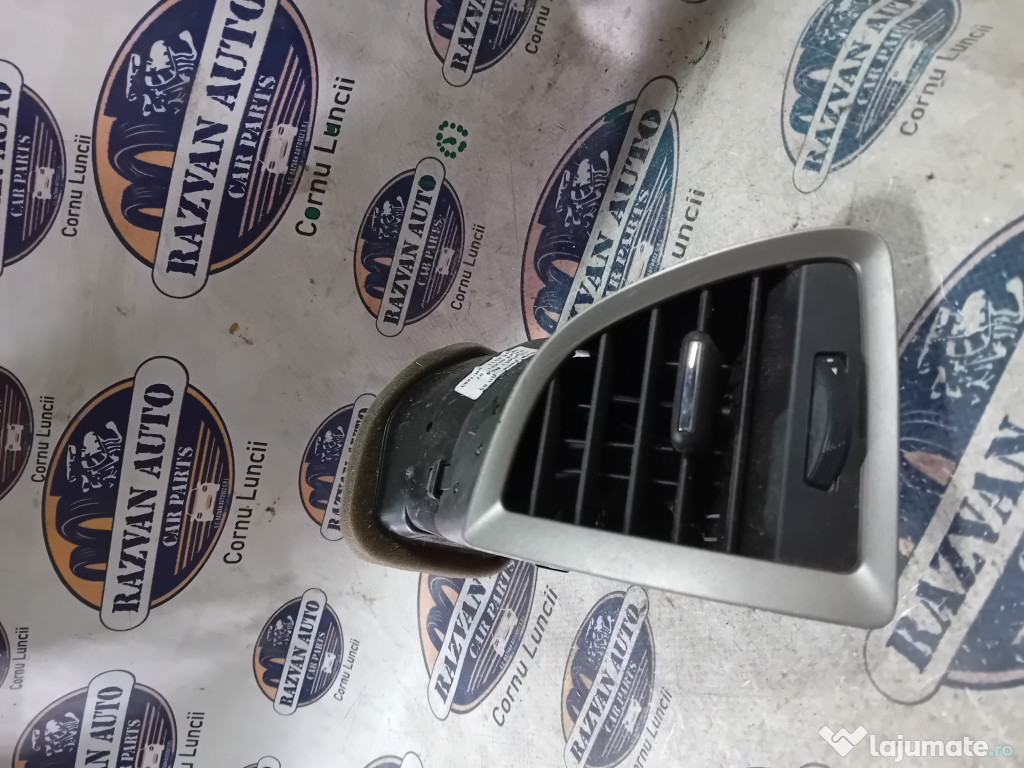Grila ventilatie dreapta Opel Astra J 2014