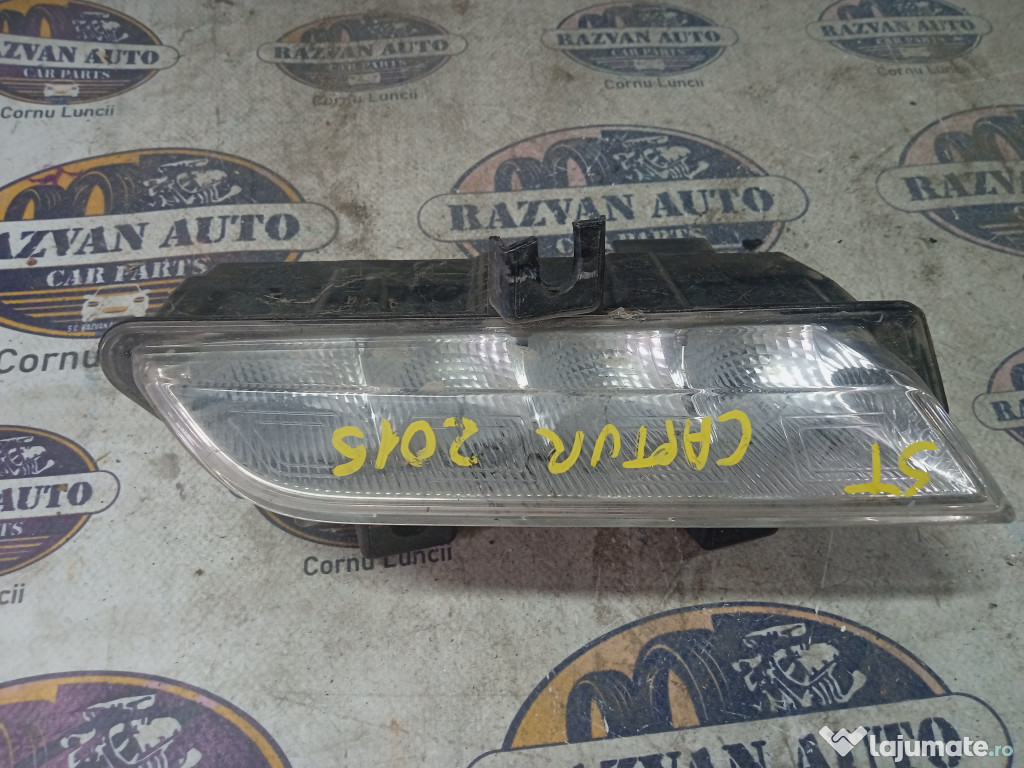 Daylight stanga Renault Captur 2015