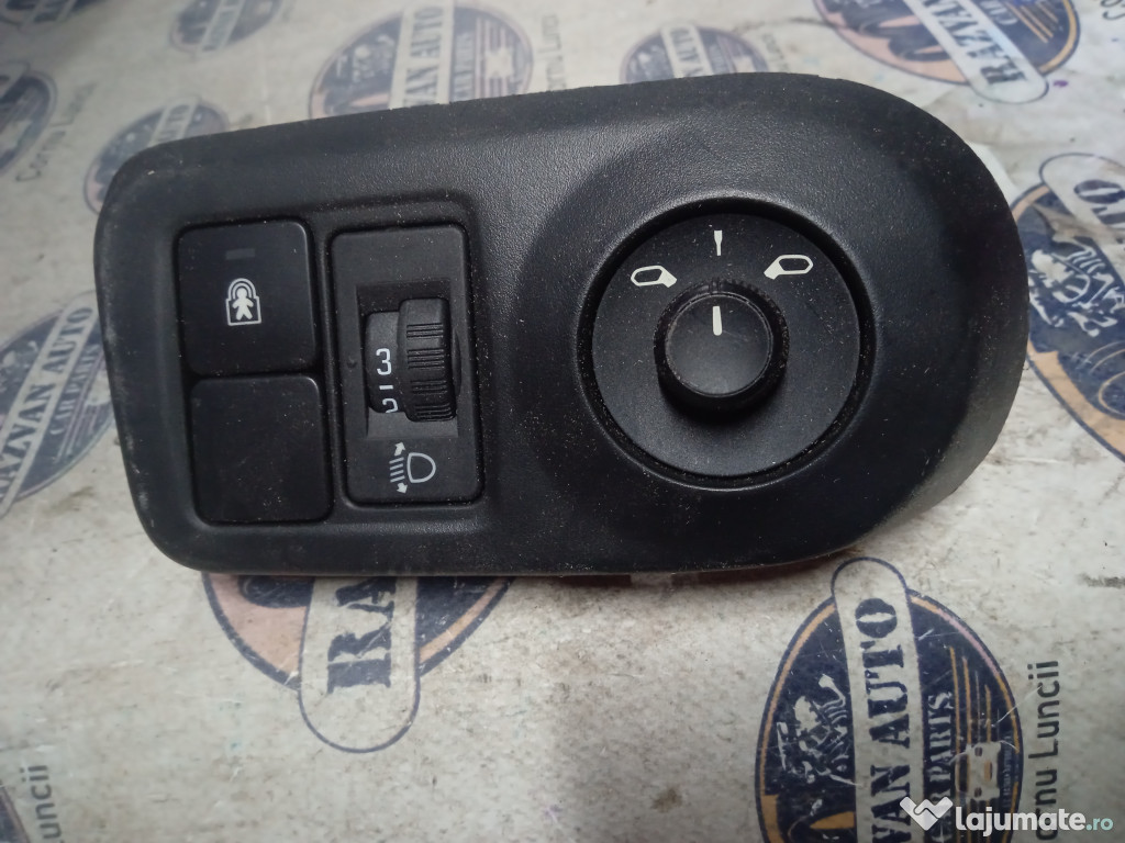 Buton reglaj oglinzi Citroen C4